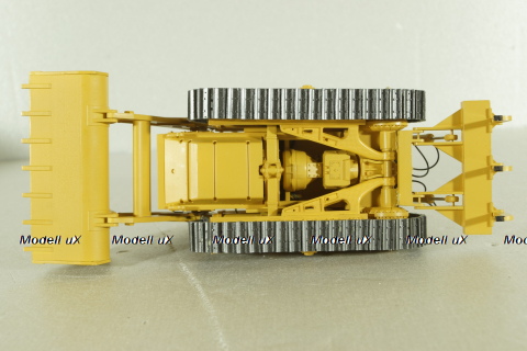 ТО-10А погрузчик на базе Т-130, трактор желтый, Трэкс 1:43