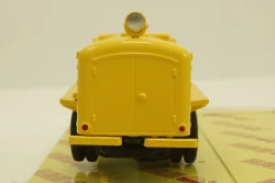Зис-5В Б3-39М, Огнеопасно, желтая, Н920, Наш Автопром 1:43
