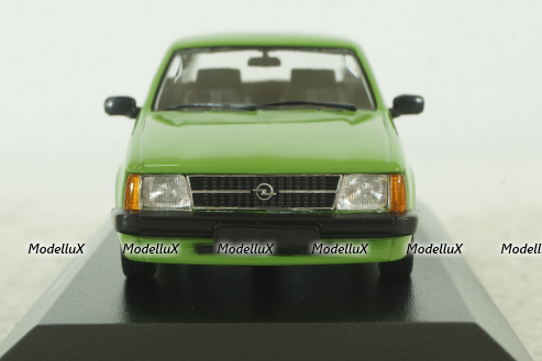 Opel Kadett D Caravan 1979 green, 940044111, Maxichamps 1:43