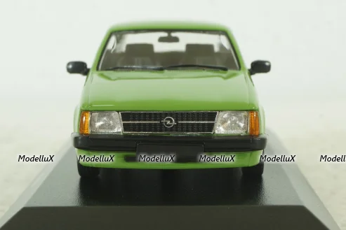 Opel Kadett D Caravan 1979 green, 940044111, Maxichamps 1:43