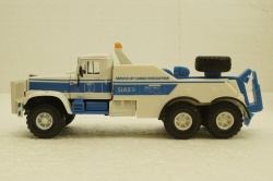 Краз-255Б БРО-200 Эвакуатор білий, Н945, Наш Автопром 1:43 ( Квадратные фары)