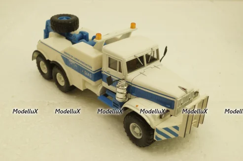 Краз-255Б БРО-200 Эвакуатор білий, Н945, Наш Автопром 1:43 ( Квадратные фары)