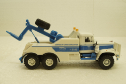 Краз-255Б БРО-200 Эвакуатор білий, Н945, Наш Автопром 1:43 ( Квадратные фары)