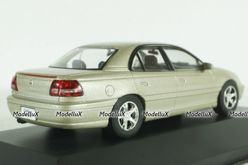 Cadillac Catera (Opel Omega) 2000, pearlsilver, Altaya 1:43