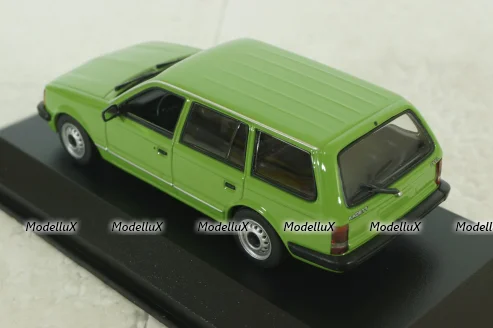 Opel Kadett D Caravan 1979 green, 940044111, Maxichamps 1:43
