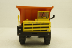 Белаз-7525 карьерный самосвал, желтый/оранжевый, Н011, Наш Автопром 1:43