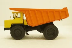 Белаз-7525 карьерный самосвал, желтый/оранжевый, Н011, Наш Автопром 1:43