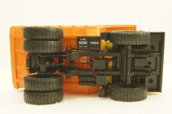 Белаз-7525 карьерный самосвал, желтый/оранжевый, Н011, Наш Автопром 1:43