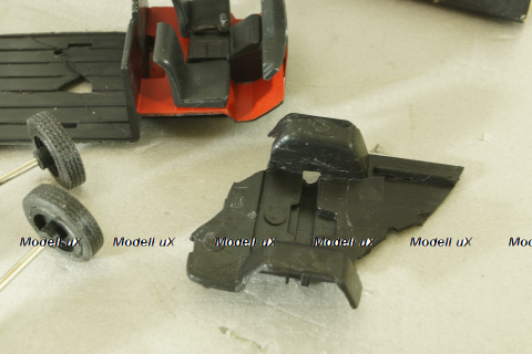 Mercedes N1000 Portuguese post CTT 1969, red, CLC147,IXO 1:43 На запчасти №1