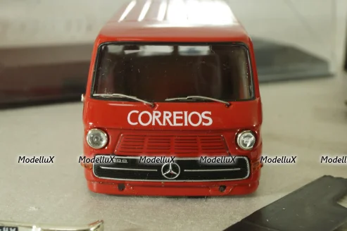 Mercedes N1000 Portuguese post CTT 1969, red, CLC147,IXO 1:43 На запчасти №1