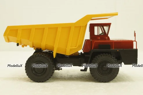 Белаз-540А карьерный самосвал, красный/желтый, Н002, Наш Автопром 1:43