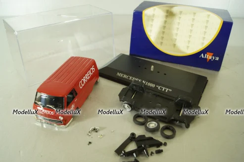 Mercedes N1000 Portuguese post CTT 1969, red, Altaya 1:43