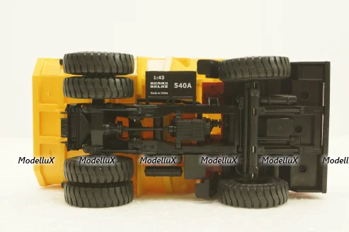 Белаз-540А карьерный самосвал, красный/желтый, Н002, Наш Автопром 1:43