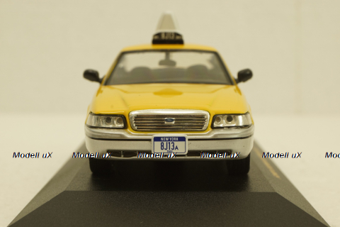 Ford Crown Victoria, New York Taxi, CCC222, IXO 1:43