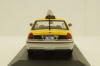 Ford Crown Victoria, New York Taxi, CCC222, IXO 1:43