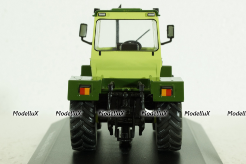 Mercedes MB1100 TRACTOR, 1975, Hachette 1:43
