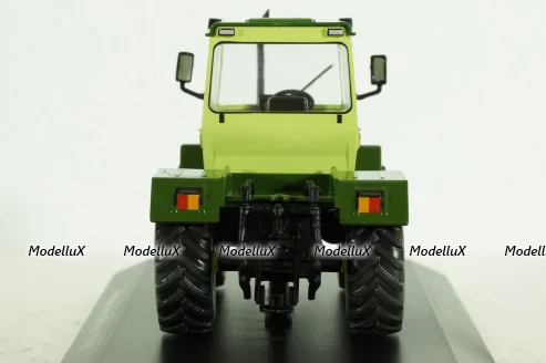 Mercedes MB1100 TRACTOR, 1975, Hachette 1:43