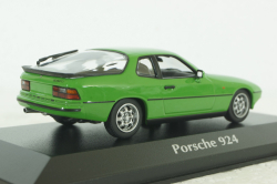 Porsche 924 1984 green, 940062124, Maxichamps 1:43