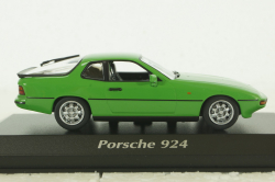 Porsche 924 1984 green, 940062124, Maxichamps 1:43