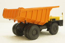 Белаз-7510 карьерный самосвал, желтый/оранжевый, Н005, Наш Автопром 1:43