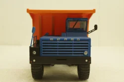 Белаз-7525 карьерный самосвал, синий/оранжевый, Н011, Наш Автопром 1:43