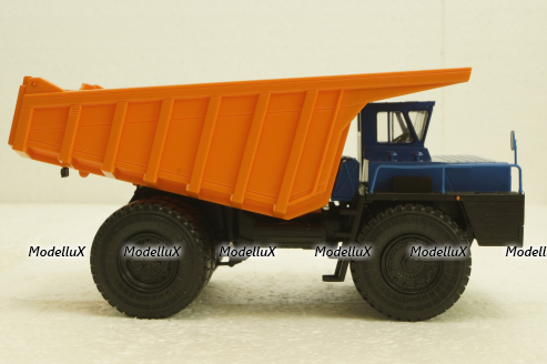 Белаз-7525 карьерный самосвал, синий/оранжевый, Н011, Наш Автопром 1:43