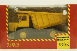 Белаз-7526 карьерный самосвал, желтый, Н006 Наш Автопром 1:43