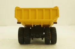 Белаз-7526 карьерный самосвал, желтый, Н006 Наш Автопром 1:43