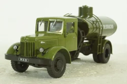 АЦ-8-200 топливозаправщик Маз-200, хаки Наши Грузовики №22, 1:43