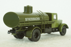 АЦ-8-200 топливозаправщик Маз-200, хаки Наши Грузовики №22, 1:43