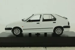 Renault 19 1995 white, 940113700, Maxichamps  1:43 Уценка!
