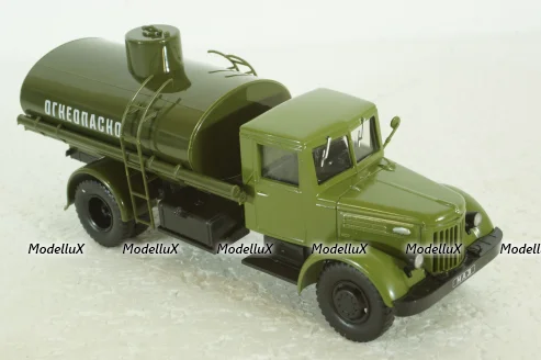 АЦ-8-200 топливозаправщик Маз-200, хаки Наши Грузовики №22, 1:43