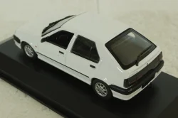 Renault 19 1995 white, 940113700, Maxichamps  1:43 Уценка!