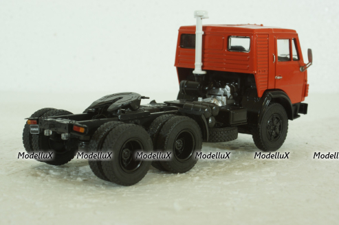 Камаз-54112 тягач, крассный, Автолегенды СССР, Грузовики, 1:43