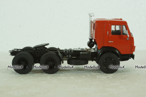 Камаз-54112 тягач, крассный, Автолегенды СССР, Грузовики, 1:43