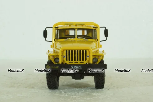 Урал-43206 триал, желтый Автолегенды СССР, Грузовики, 1:43