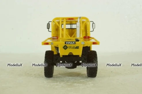 Урал-43206 триал, желтый Автолегенды СССР, Грузовики, 1:43