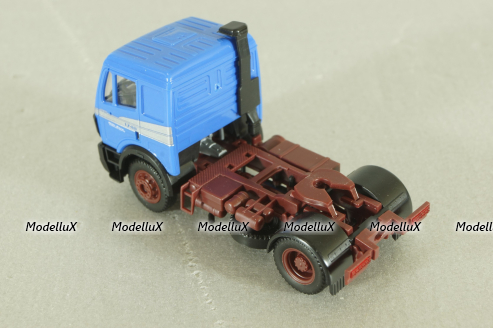 Mercedes SK 1748 tractor 1988, blue, Herpa 1:87