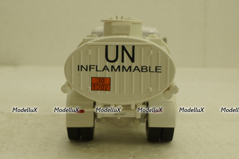 Маз-5334 АЦ-8, ООН, бензовоз, Н989, Наш Автопром 1:43