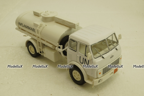 Маз-5334 АЦ-8, ООН, бензовоз, Н989, Наш Автопром 1:43