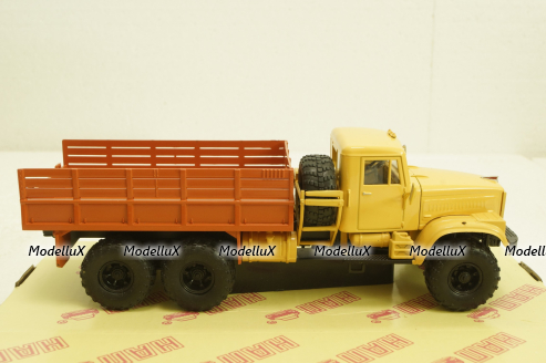 Краз-255Б борт с тентом, 1969 бежевый/красный, Н289, Наш Автопром 1:43