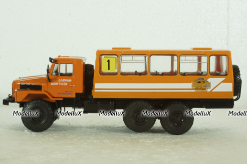 Урал-4322 6х6 Вахтовый автобус, оранжевый, Наши Грузовики №31, 1:43