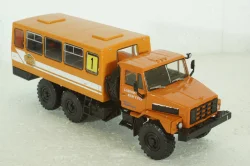 Урал-4322 6х6 Вахтовый автобус, оранжевый, Наши Грузовики №31, 1:43