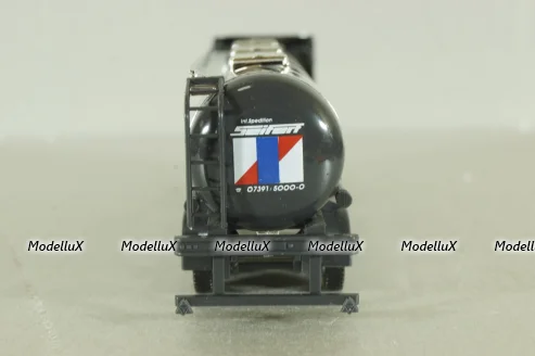 Mercedes Actros 1843 with semi-trailer tank "Seifert" grey/chrome, 144286, Herpa 1:87