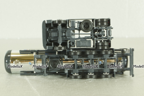 Mercedes Actros 1843 with semi-trailer tank "Seifert" grey/chrome, 144286, Herpa 1:87