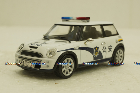 Mini Cooper S, Полицейские Машины Мира №40, 1:43