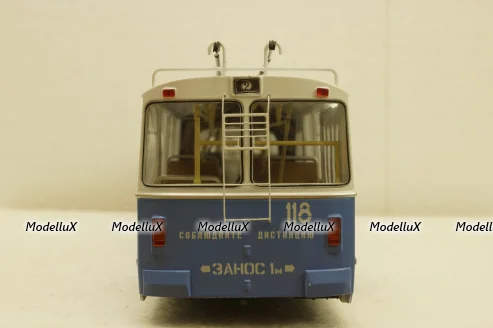 ЗиУ-10 (ЗиУ-683) троллейбус (бело-голубой), SSM4006, SSM 1:43