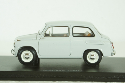 Заз-965 "Запорожец" 1960 г. светло-серый, 196502, DiP Models 1:43