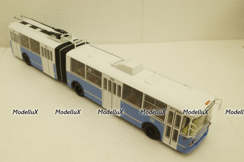 ЗиУ-10 (ЗиУ-683) троллейбус (бело-голубой), SSM4006, SSM 1:43