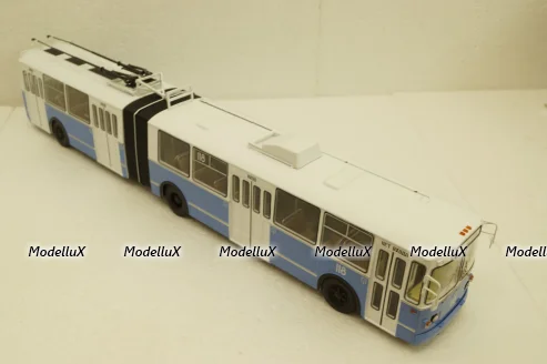 ЗиУ-10 (ЗиУ-683) троллейбус (бело-голубой), SSM4006, SSM 1:43